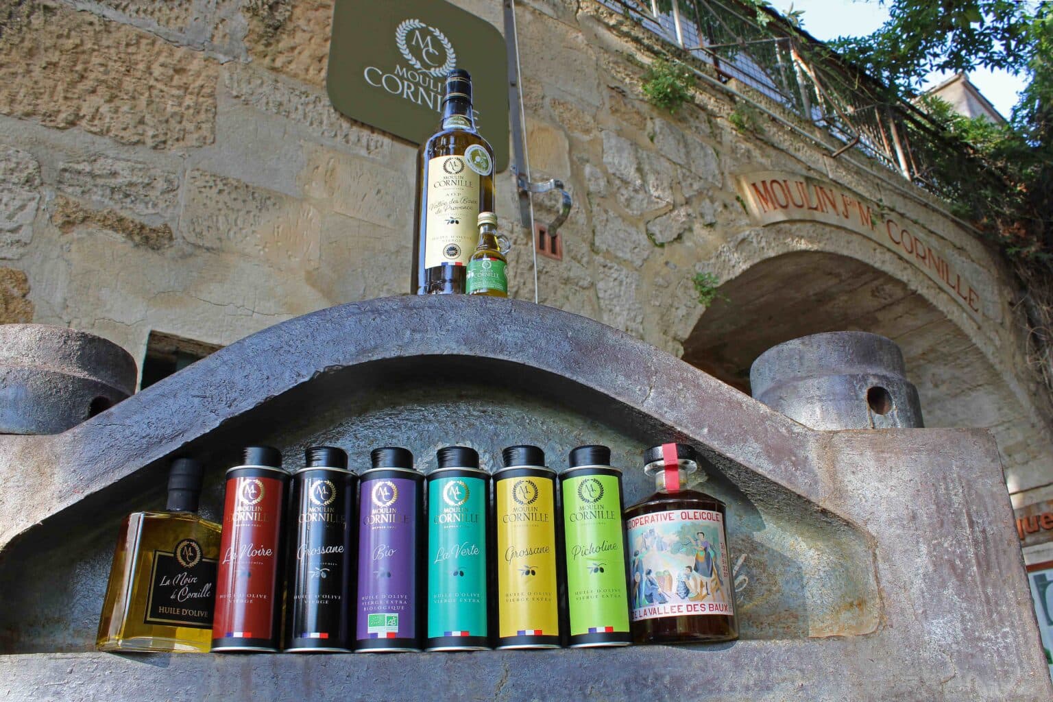 Illustration pour "Maussane-les-Alpilles : l'huile d'olive en Provence"